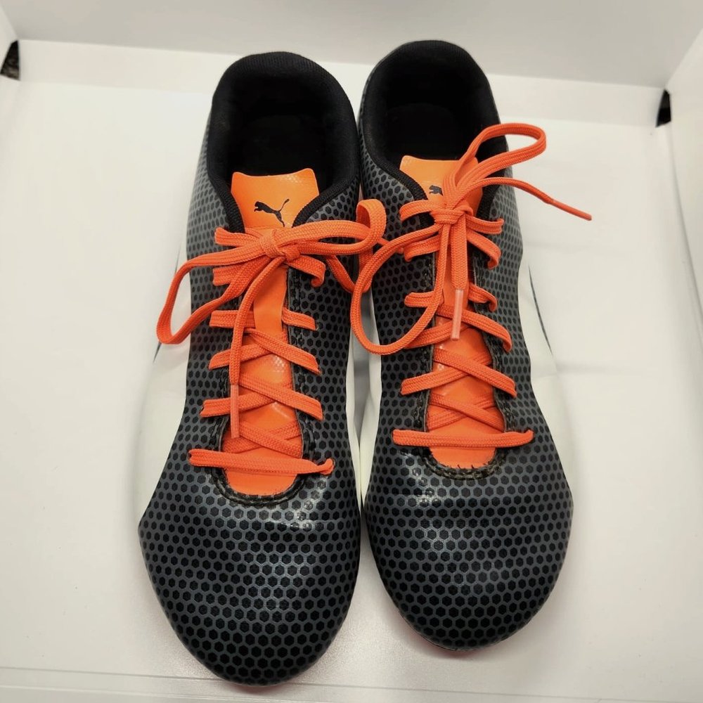 Puma Spirit FG 10449206 Mens Black Low Top Lace Up Athletic Soccer Cleats Shoes